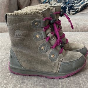 Girls Sorel Whitney Suede mid Calf Boots